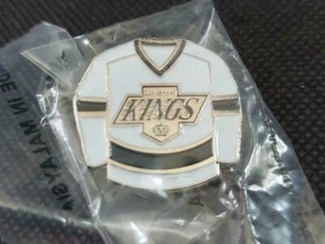 NHL Los Angeles Kings Home White Jersey Pin Stamped 1992 Vintage Hockey - Picture 1 of 3