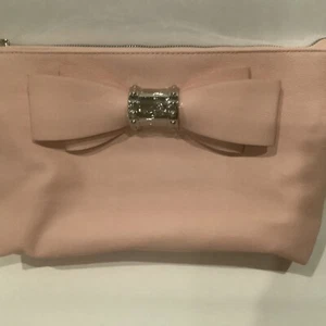 NWOT~ Betsey Johnson Blush Pink Big Bow Wristlet - Picture 1 of 21