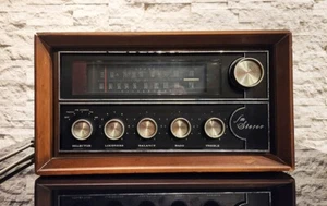 Silverstone 7403 Vintage FM Radio - Sears, Robuck and Co. - Tested - Picture 1 of 5