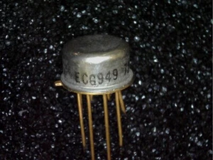 LM1458 / ECG949 Replaces LM1458 & UA749 Metal Can Gold Leads. - Picture 1 of 5