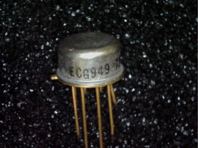 LM1458 / ECG949 Replaces LM1458 & UA749 Metal Can Gold Leads. - Image 1 of 4