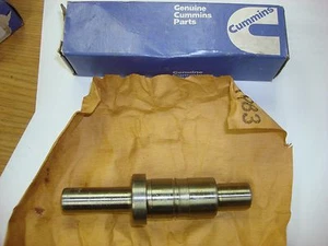 OEM CUMMINS WATER PUMP SHAFT 3050394 Truck, M-915 Series, M-916A1,Sm Boat ,EQUIP - Picture 1 of 4