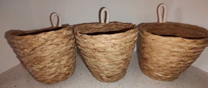 Set of 3 Woven Wall Hanging Baskets 5.5" x 5.5" - Picture 1 of 3