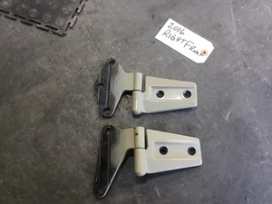 Jeep JK Wrangler Front Door Inner/Outer Hinges Passenger 2007-2017 - Picture 1 of 1