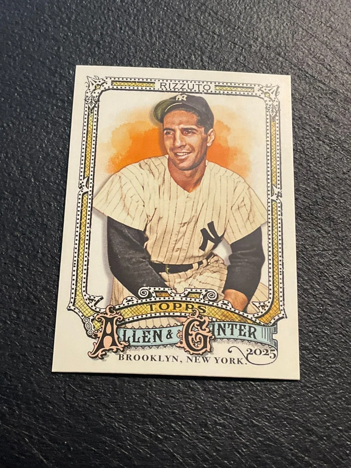 2025 Topps Allen & Ginter Short Print SP #349 Phil Rizzuto, New York Yankees - Imagem 1 de 1