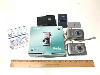 2 Canon PowerShot ELPH 300 HS 12.1MP Silver Cameras All Accessories Work Great! - Image 1 of 4