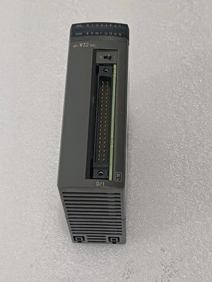 FUJI ELECTRIC DIGITAL I/O MODULE NP1W3206U - Photo 1/4