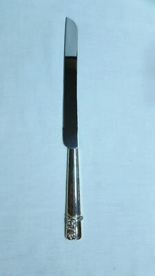 CUCHILLO PASTEL BODA COSAS RECORDADAS "AMOR" Acabado color dorado Foto 1 de 4