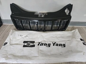 JEEP GRAND CHEROKEE 08-10 NEW FRONT UPPER CENTER GRILLE BLACK - Picture 1 of 10