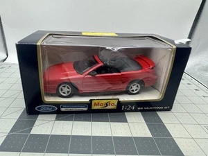 Maisto 1994 Ford Mustang GT Maßstab 1:24 Diecast - Bild 1 von 5