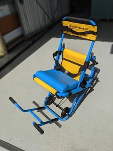 Evac+Chair 600H Mk4 with comfy seat and dust cover - Picture 1 of 11