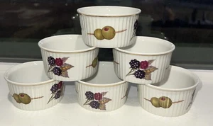 Set Of 6 ROYAL WORCESTER Flameproof Porcelain Ramekins Berries/Olives In Box - Picture 1 of 10