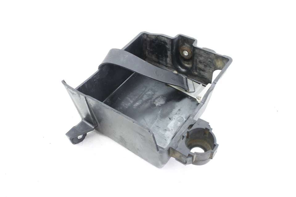 YAMAHA XJ750 XJ750M XJ750R REAR BACK TAIL UNDERTAIL BATTERY TRAY PLASTIC - Image 1 of 1