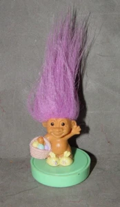Troll Puppe 1 Zoll Russ Osterhase Hase Stempel lila Haare - Bild 1 von 1