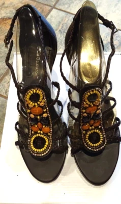 BCBGeneration巧克力皮革绑带凉鞋 — 第 1/4 张图片