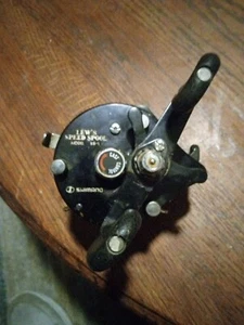 SHIMANO LEW'S SPEED SPOOL BB-1 RIGHT HANDED BAITCASTER - VINTAGE - Picture 1 of 7
