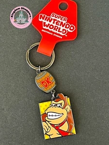 Universal Orlando Epic Universe Super Nintendo World Donkey Kong Keychain New - Picture 1 of 2
