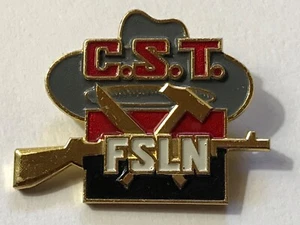NICARAGUA C.S.T. FSLN Sandinista Workers National Liberation Front Pinback Badge - Picture 1 of 4