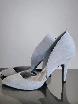 Zapatos de tacón alto Christian Siriano de gamuza sintética talla 6,5 en gris pizarra Foto 1 de 4