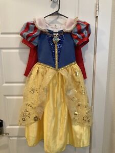 Disney Store Snow White Princess Dress Costume Girls Size 5/6 with Cape