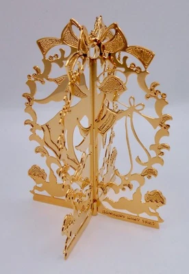 Danbury Mint 1987 ANGEL WREATH Christmas Ornament 23k Gold Plate H85 - Image 1 of 4