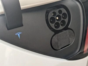 DC Schutzkappe Ladeanschluss Port Deckel für Tesla Model 3/X/Y/S - Bild 1 von 20