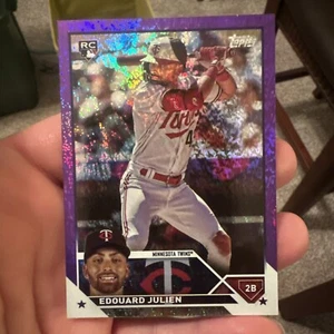 2023 Topps Update Edouard Julien RC #US222 lila Folie 126/799 Zwillinge - Bild 1 von 8