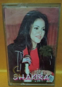 SHAKIRA PIES DESCALZ Greatest Hits CHILE PRIVATE 1995 GOLD LOGO GEFFEN TESTED OK - Picture 1 of 12