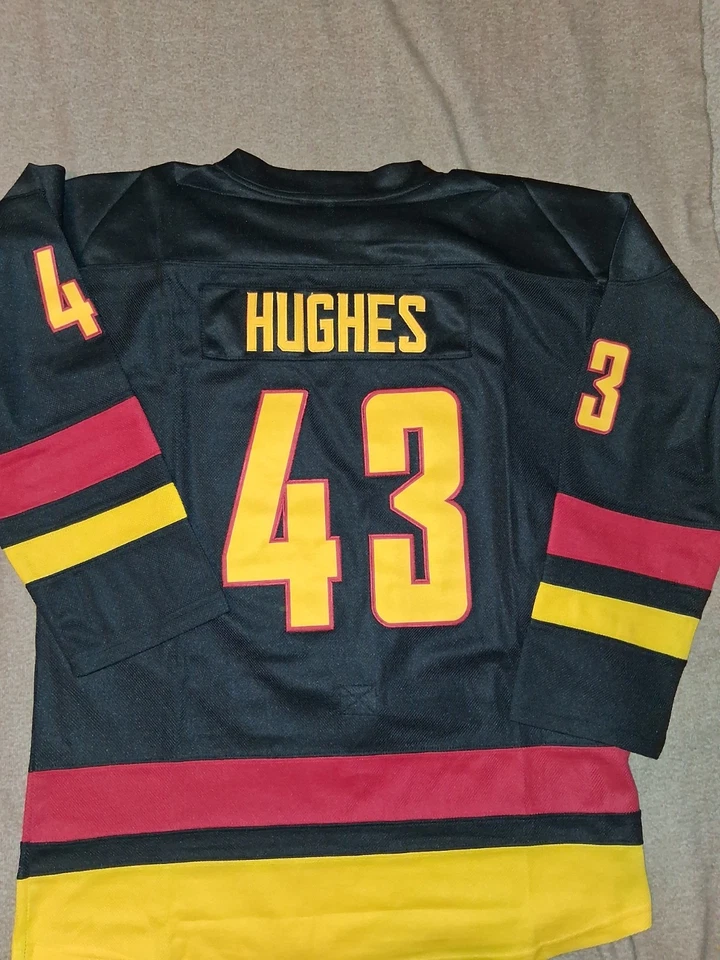 Camiseta deportiva negra cosida Quinn Hughes Vancouver Canucks #43 XL sin firmar Foto 1 de 4