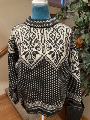 Vintage Dale of Norway Nordic Fair Isle Wool Sweater Size 42 M - Image 1 of 4