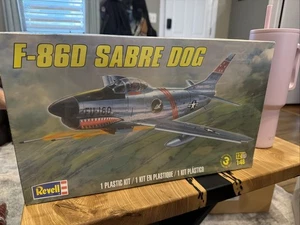 2015 Revell F-86D Sabre Dog 1:48 Scale Model Kit Skill Level 3 FACTORY SEALED - Picture 1 of 4