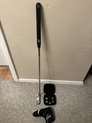 Edel EAS-1.5 Blade Putter, Plumber Neck, 34' with Alignment Swaps & 5 Weight Kit - Image 1 of 4