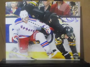 DAN GIRARDI signed/autographed 8X10 PHOTO...NHL NEW YORK RANGERS - Picture 1 of 4