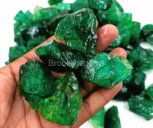 Dyed NATURAL CERTIFIED 5000CT/1Kg GREEN EMERALD ROUGH LOT LOOSE GEMSTONE 25S  - Picture 1 of 12