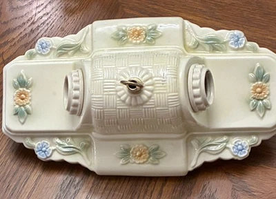 Luminária floral vintage 1940’s Art Deco porcelana porcelana montagem embutida, floral - Imagem 1 de 4