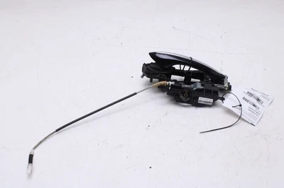 BMW 750Li xDrive 2010-15 4,4 L AWD puerta trasera pasajero lado derecho manija exterior Foto 1 de 4