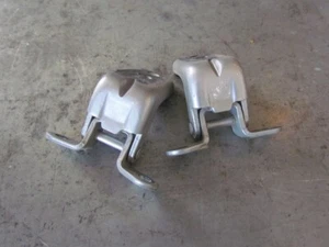 2011 Infiniti G25x Front RH Passenger Door Hinges - Picture 1 of 2