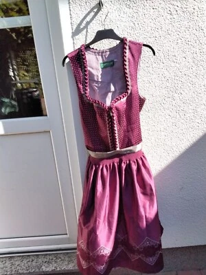 Wunderschönes Dirndl, Gr. 44 Contry Line, wie Neu - Bild 1 von 3