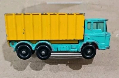1968 Matchbox Lesney ENGLAND 47 Turquoise Yellow TIPPER CONTAINER TRUCK No Cover - Image 1 of 4