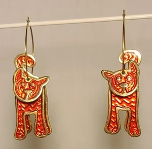 Berebi 3D Red Cat Gold Hoop Dangle Earrings Vintage - Picture 1 of 6