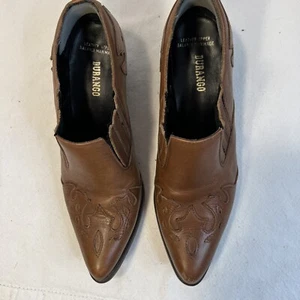 Tan Size 7.5 Short Boots Padding In PlaceFor Rubbing Heels Preowned - Picture 1 of 11