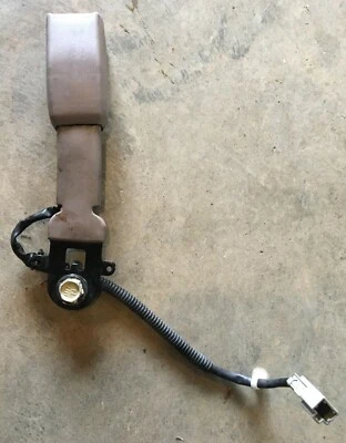 91 92 93 94 95 1994 ACURA LEGEND PASAJERO DERECHO CINTURÓN SEGURIDAD DELANTERO HEBILLA BRONCEADO  Foto 1 de 4