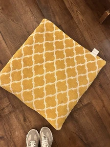 John Lewis. Floor Cushion Yellow Ochre Diamond Kilim-style Moroccan - Picture 1 of 3