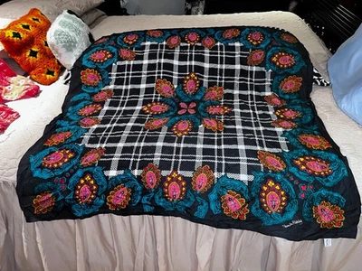 Cachecol quadrado Diane Von Furstenberg The Color Authority 100% seda tamanho grande - Imagem 1 de 4