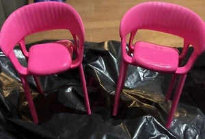 New Replacement 2 Pink Chairs For Barbie Dream house HMX-10 - Picture 1 of 4