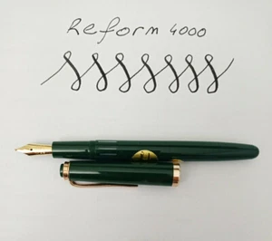 REFORM 4000 PISTON GREEN FOUNTAIN PEN 14K FLEX NIB VINTAGE RARE COLOR - Picture 1 of 7