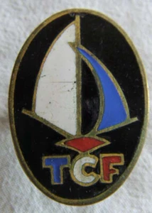 BG309 - INSIGNE BADGE VOILE - TOURING CLUB DE FRANCE - Picture 1 of 2