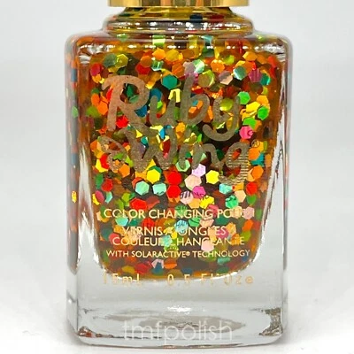 Nuevo esmalte de uñas Ruby Wing Color Club - Brillo y brillo - Tamaño completo Foto 1 de 4