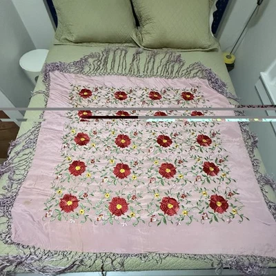 Mantón de piano español seda lavanda con bordado vintage años 20 50”+14” flecos Asis Foto 1 de 4
