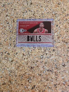 Derrick Rose 2010-11 Totally Certified FABRIC OF THE GAME "BULLS" 048/299 READ - Picture 1 of 2